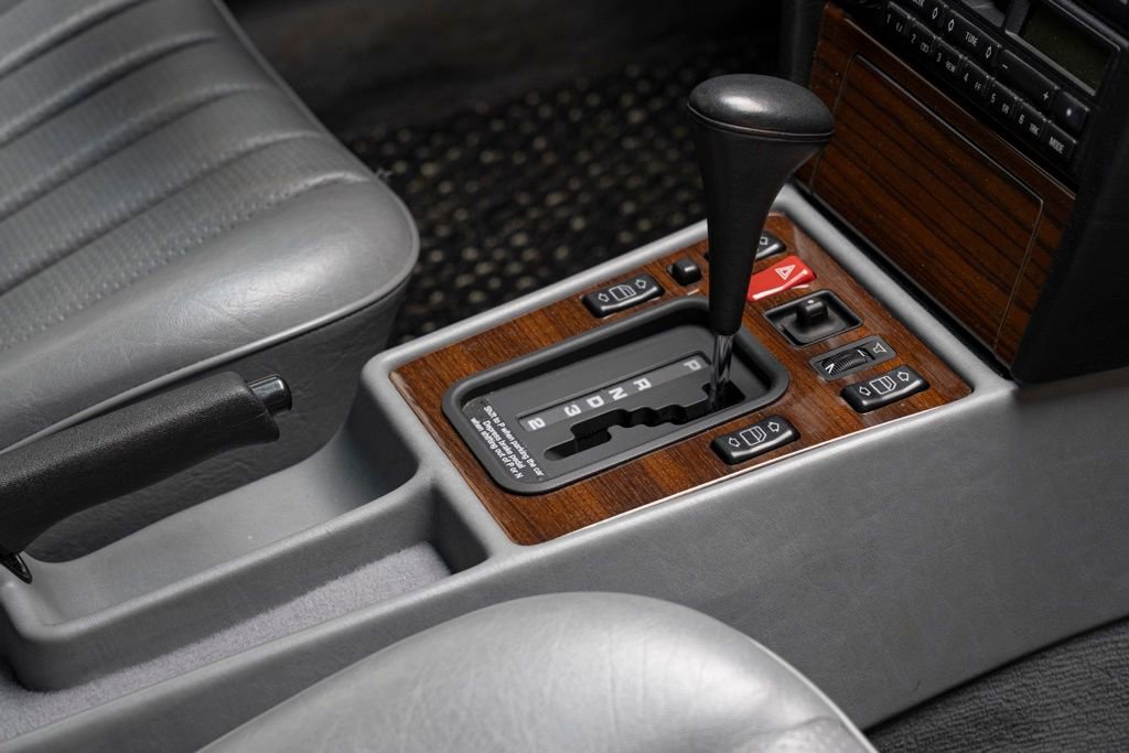 Used 1991 Mercedes-Benz 190 E 2.6 image 34