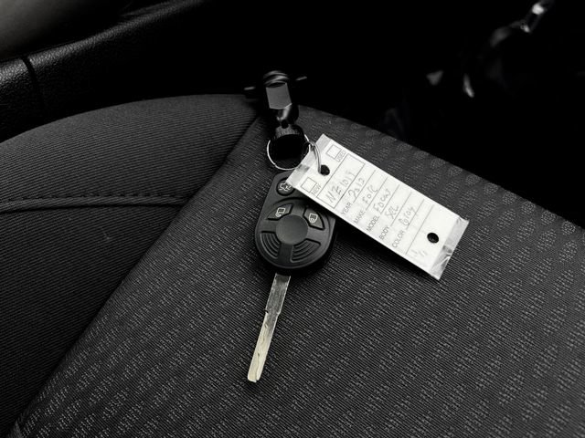 Used 2012 Ford Focus SEL image 34