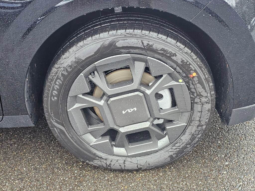 New 2026 Kia Carnival EX image 33