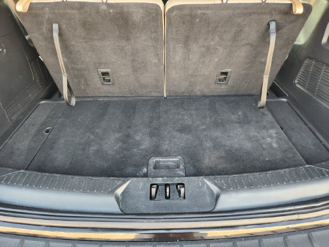 Used 2023 Ford Explorer XLT RWD image 33