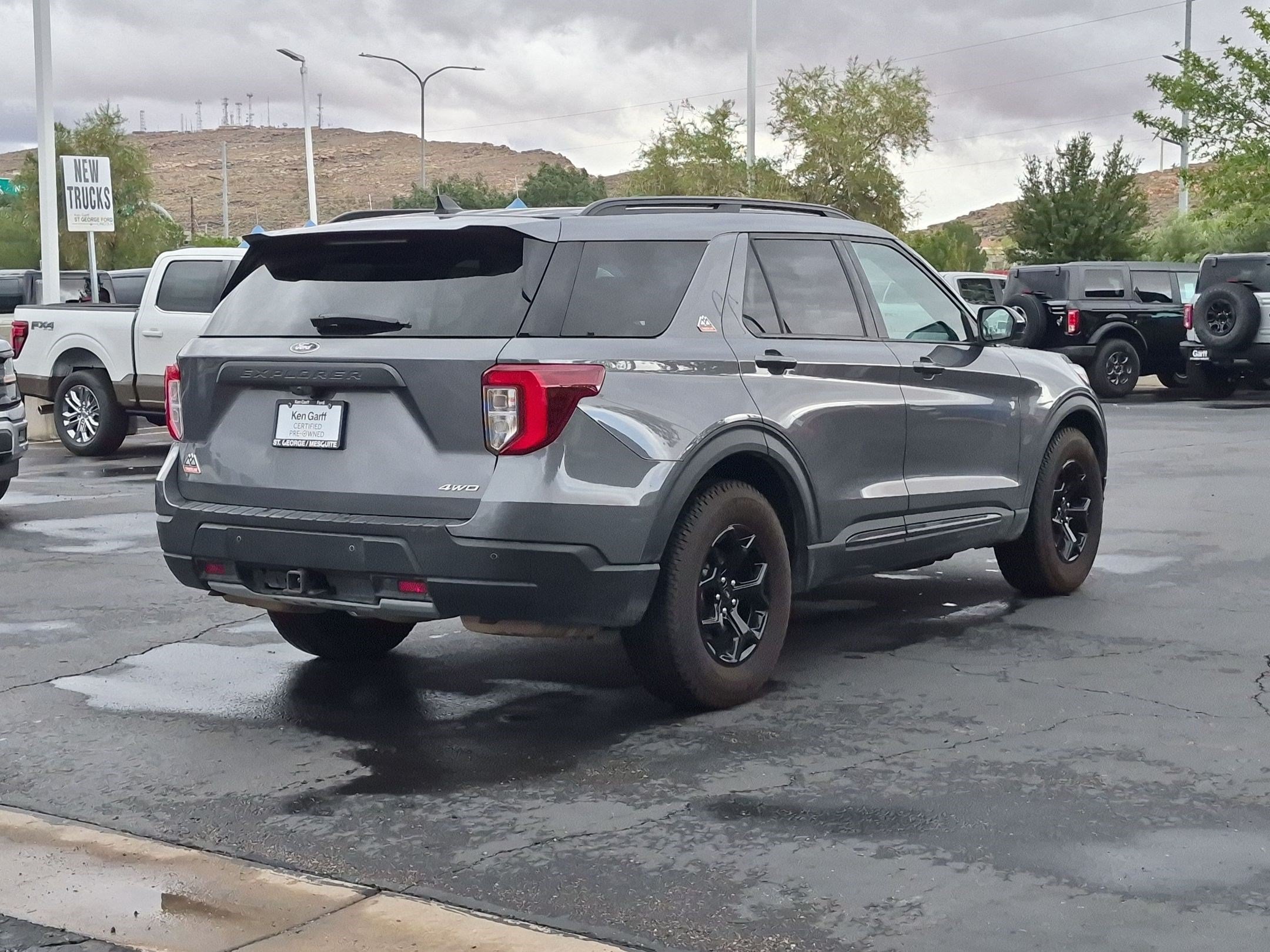 Certified 2024 Ford Explorer Timberline w/ Timberline Technology Package AWD/4WD image 4