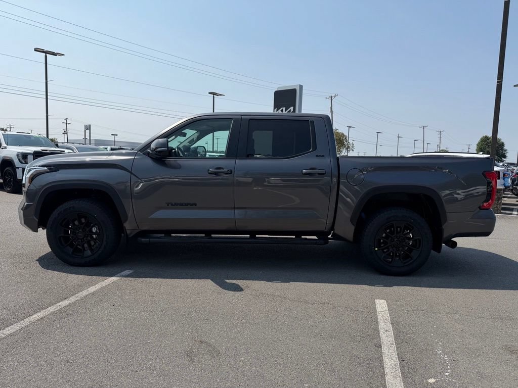 Used 2024 Toyota Tundra SR5 w/ TRD Off-Road Premium Package AWD/4WD image 4