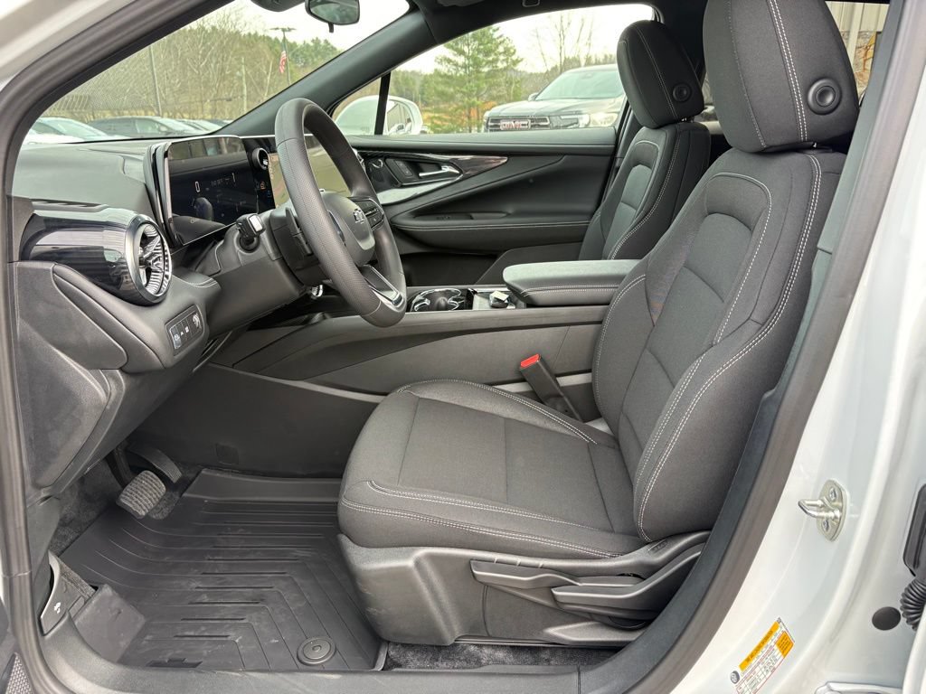 New 2026 Chevrolet Blazer EV LT w/ Midnight/Sport Edition FWD image 4