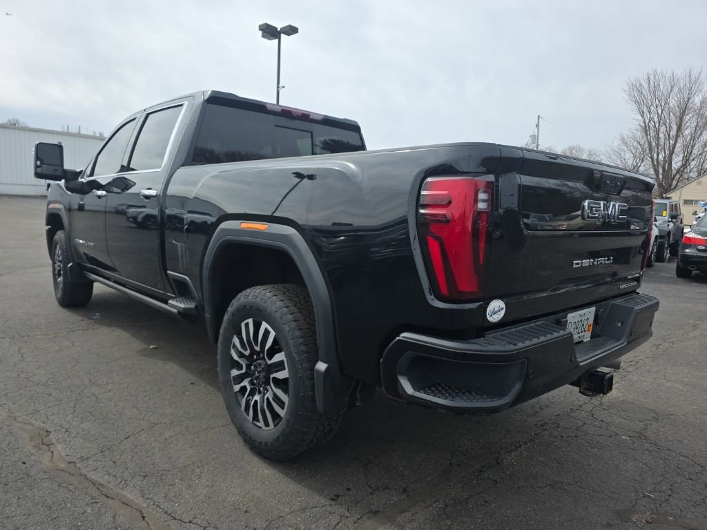 Used 2024 GMC Sierra 2500 Denali Ultimate image 8