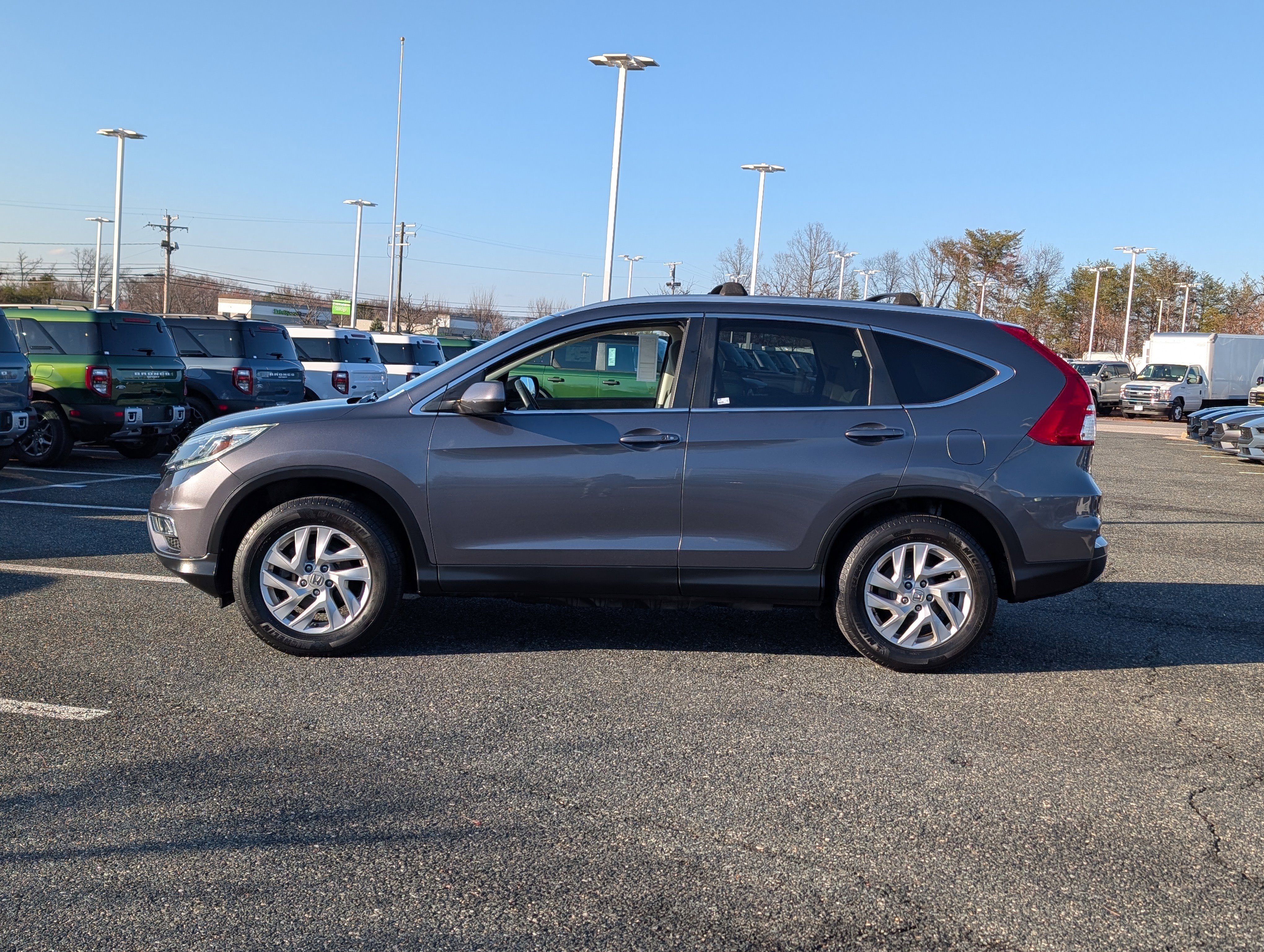 Used 2015 Honda CR-V EX-L image 6