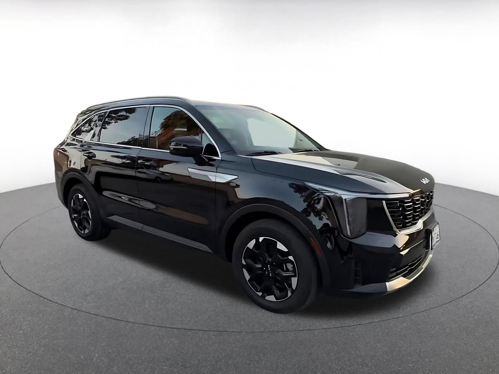 Used 2024 Kia Sorento S FWD video 2