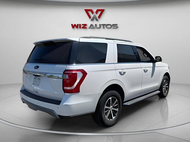 Used 2019 Ford Expedition XLT w/ Equipment Group 202A AWD/4WD image 5