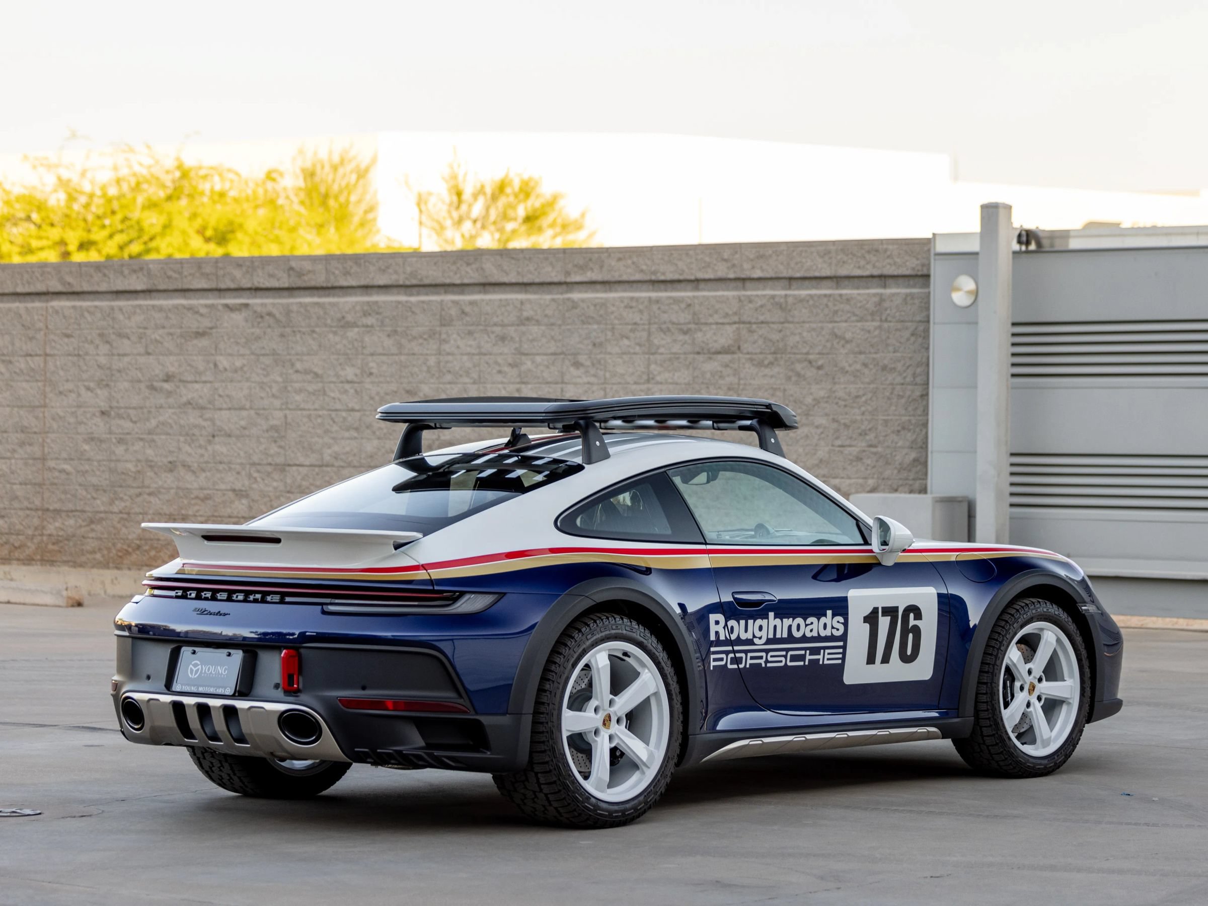 Used 2024 Porsche 911 Dakar AWD/4WD image 8