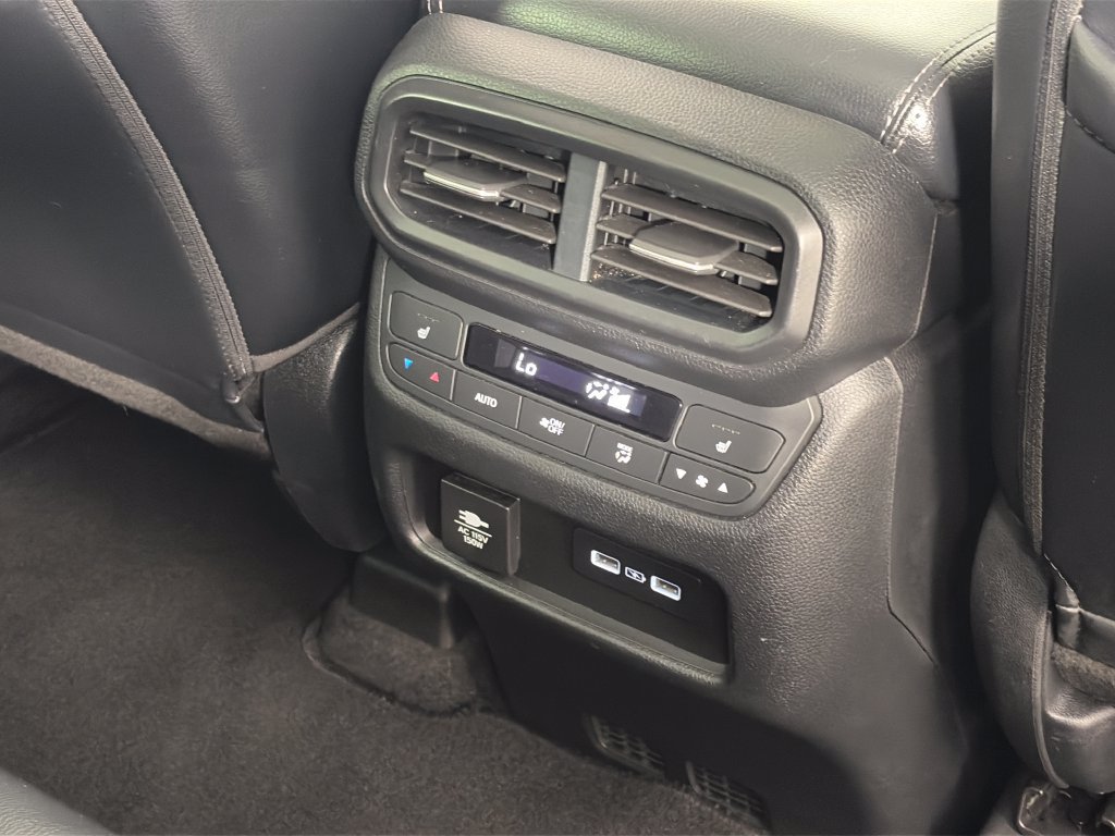 Used 2023 Honda Pilot Elite image 29