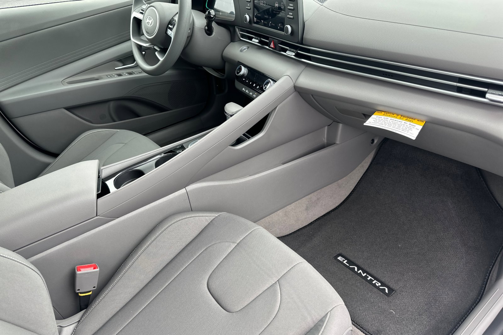 New 2026 Hyundai Elantra Blue FWD image 15