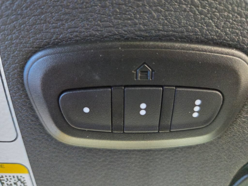 Used 2024 Jeep Wrangler Unlimited Sahara w/ Technology Group AWD/4WD image 58