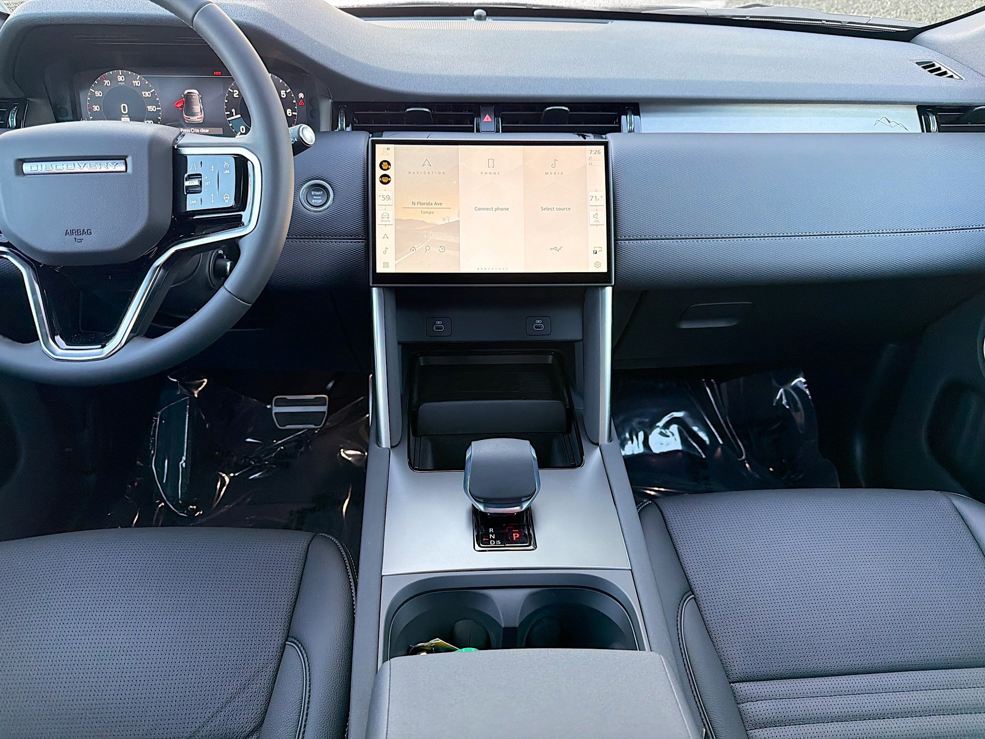 New 2026 Land Rover Discovery Sport Landmark AWD/4WD image 18