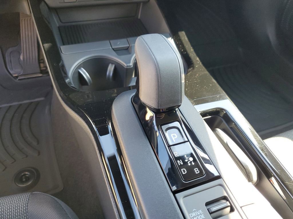 New 2026 Toyota Prius LE image 17