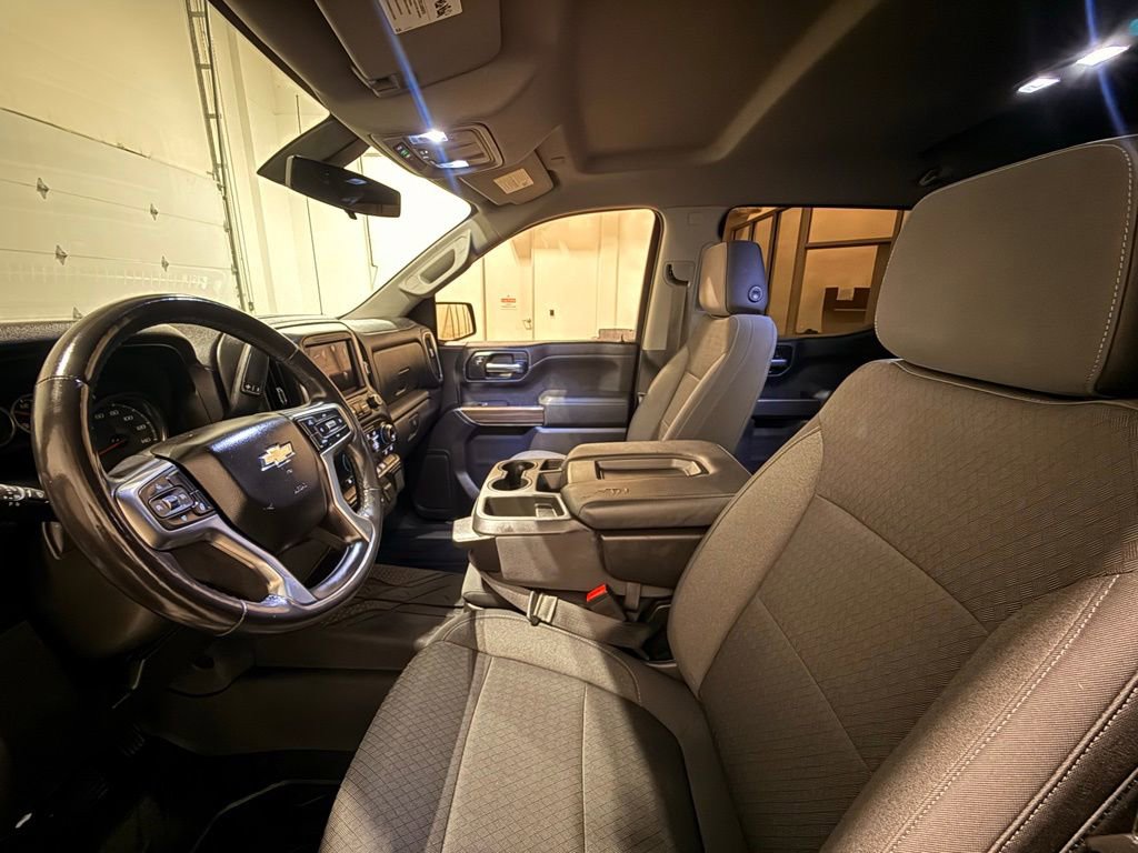 Used 2020 Chevrolet Silverado 1500 LT w/ Texas Edition image 17