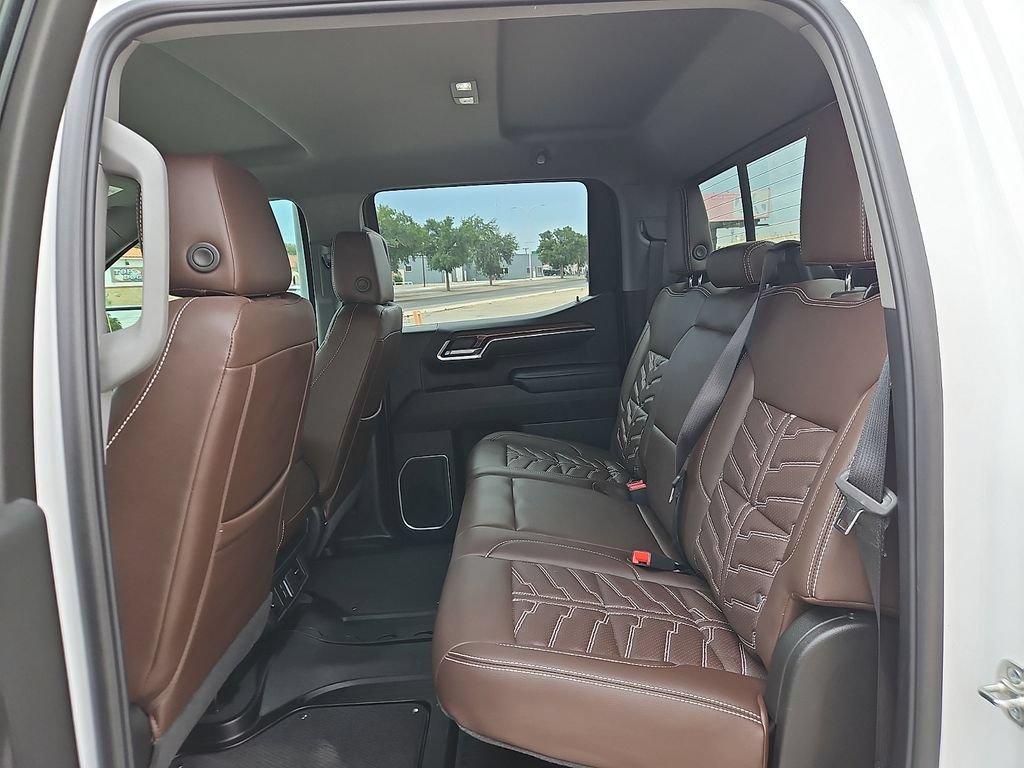 Used 2025 Chevrolet Silverado 1500 LT w/ All Star Edition Plus AWD/4WD image 11
