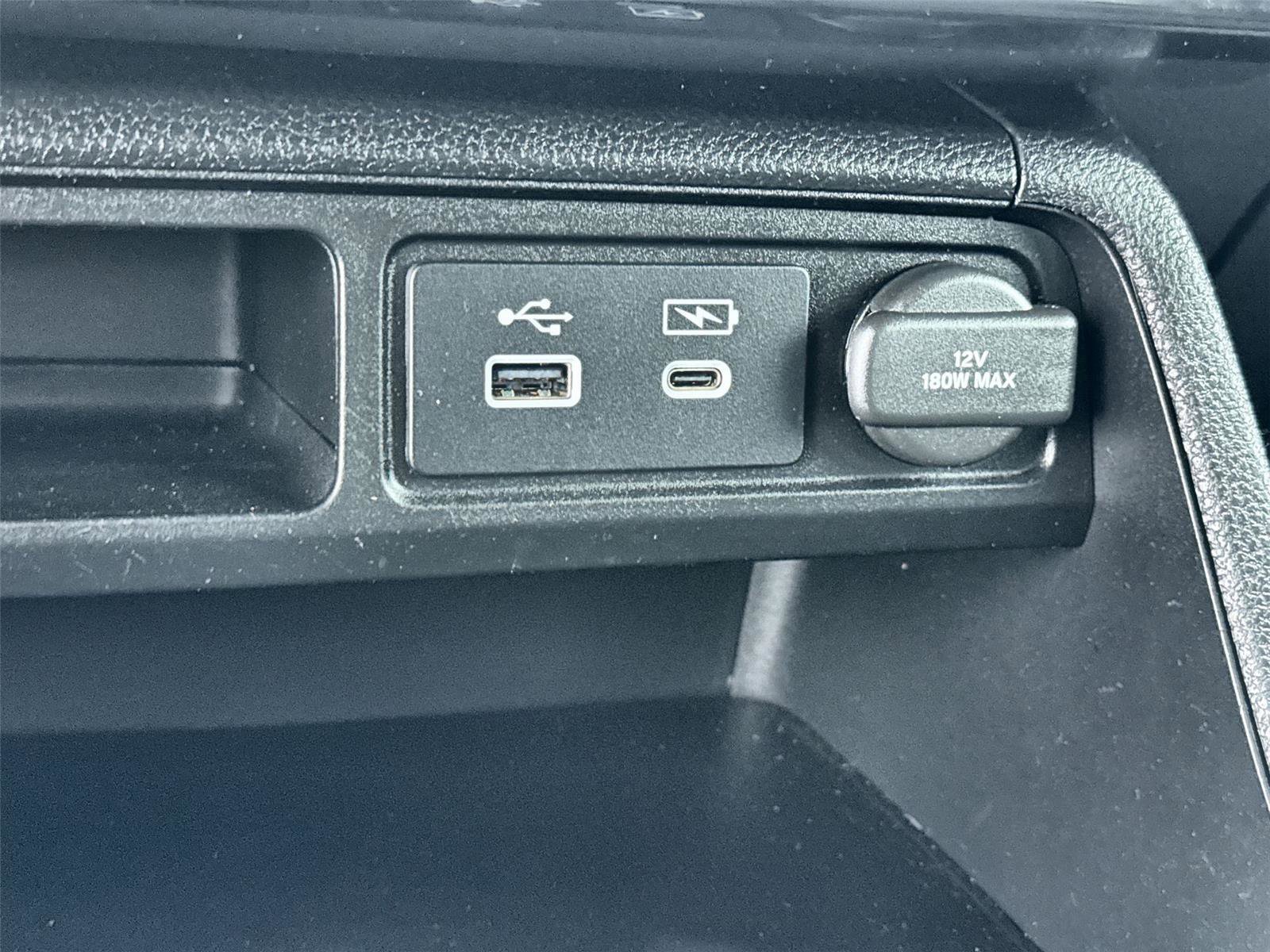 Certified 2023 Honda Pilot Sport image 28