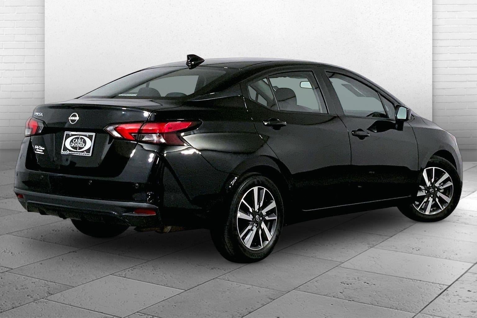 Used 2025 Nissan Versa SV FWD image 13