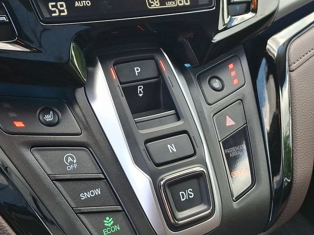 Certified 2025 Honda Odyssey Touring image 17