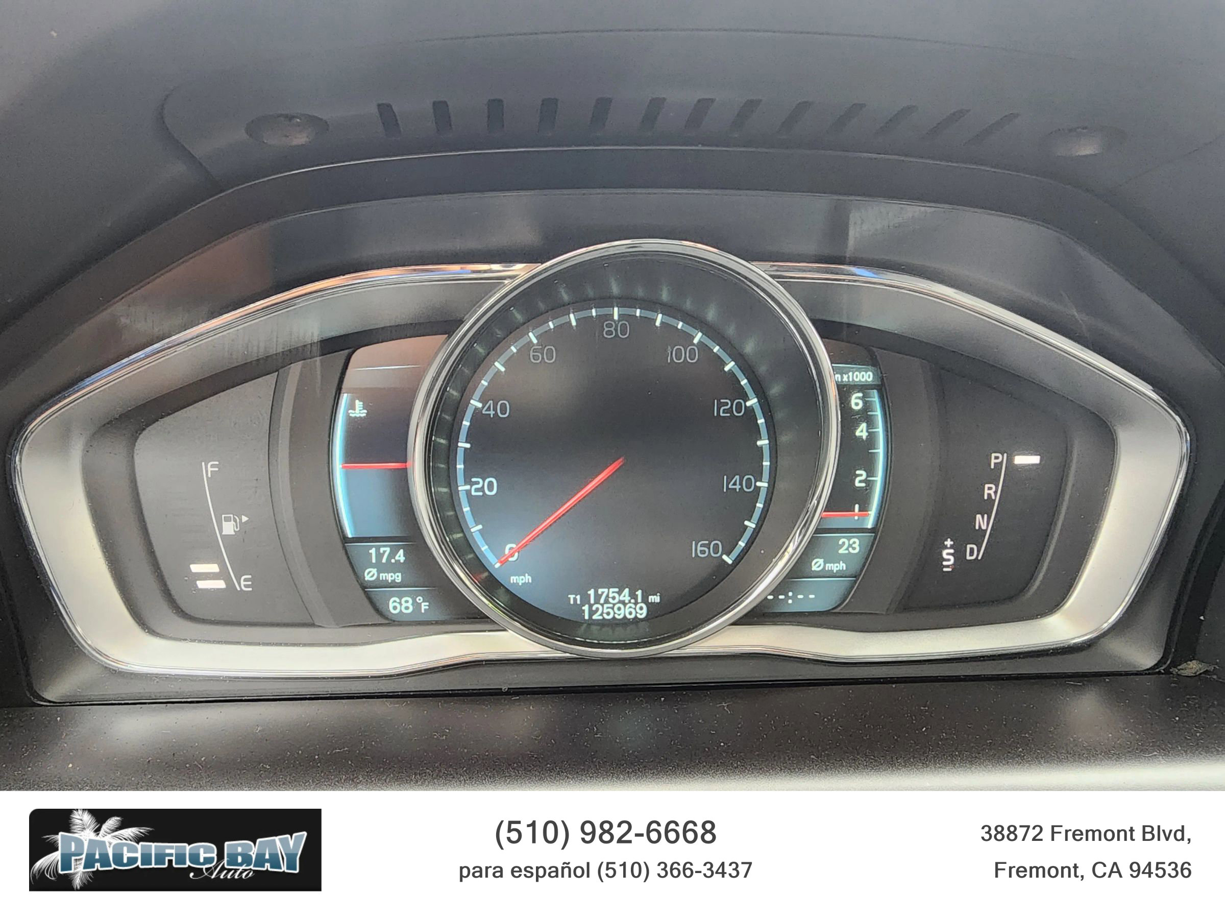 Used 2015 Volvo XC60 T5 Premier image 13