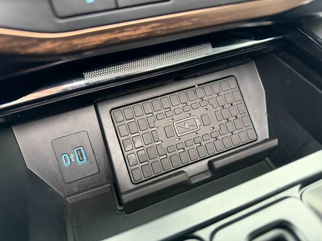 Used 2023 Ford F150 Lightning Lariat w/ Equipment Group 511A High image 44