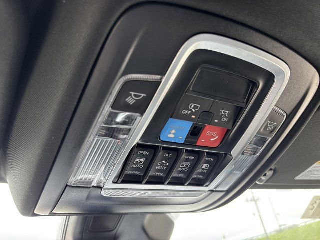 New 2026 RAM 1500 Laramie w/ Night Edition AWD/4WD image 43