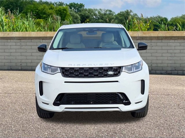 New 2025 Land Rover Discovery Sport S image 2