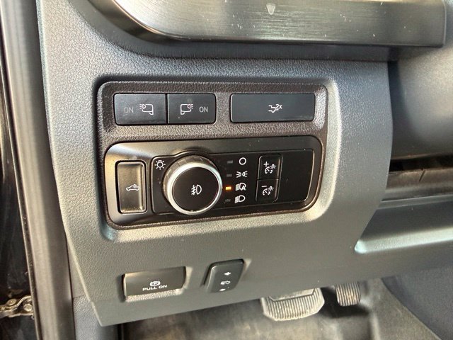 Used 2024 Ford F250 Lariat w/ Lariat Ultimate Package AWD/4WD image 17
