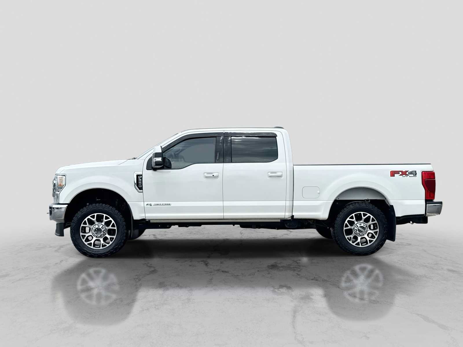 Used 2020 Ford F250 Lariat w/ Lariat Ultimate Package AWD/4WD image 3