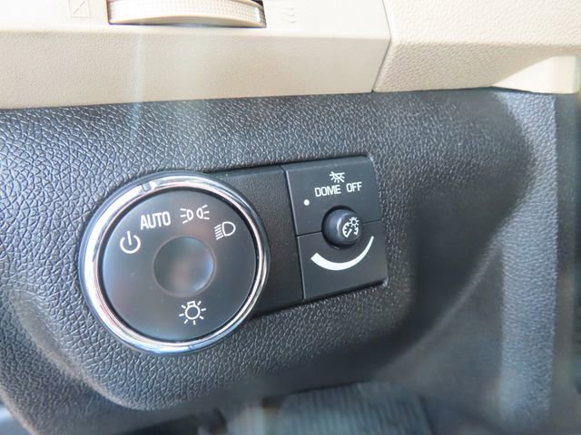 Used 2012 Chevrolet Traverse LTZ image 35