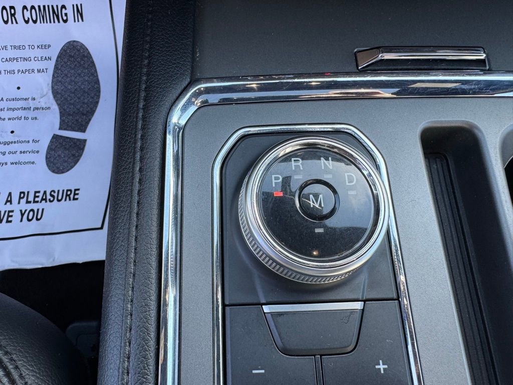 Used 2020 Ford Expedition Max XLT w/ Equipment Group 202A image 24