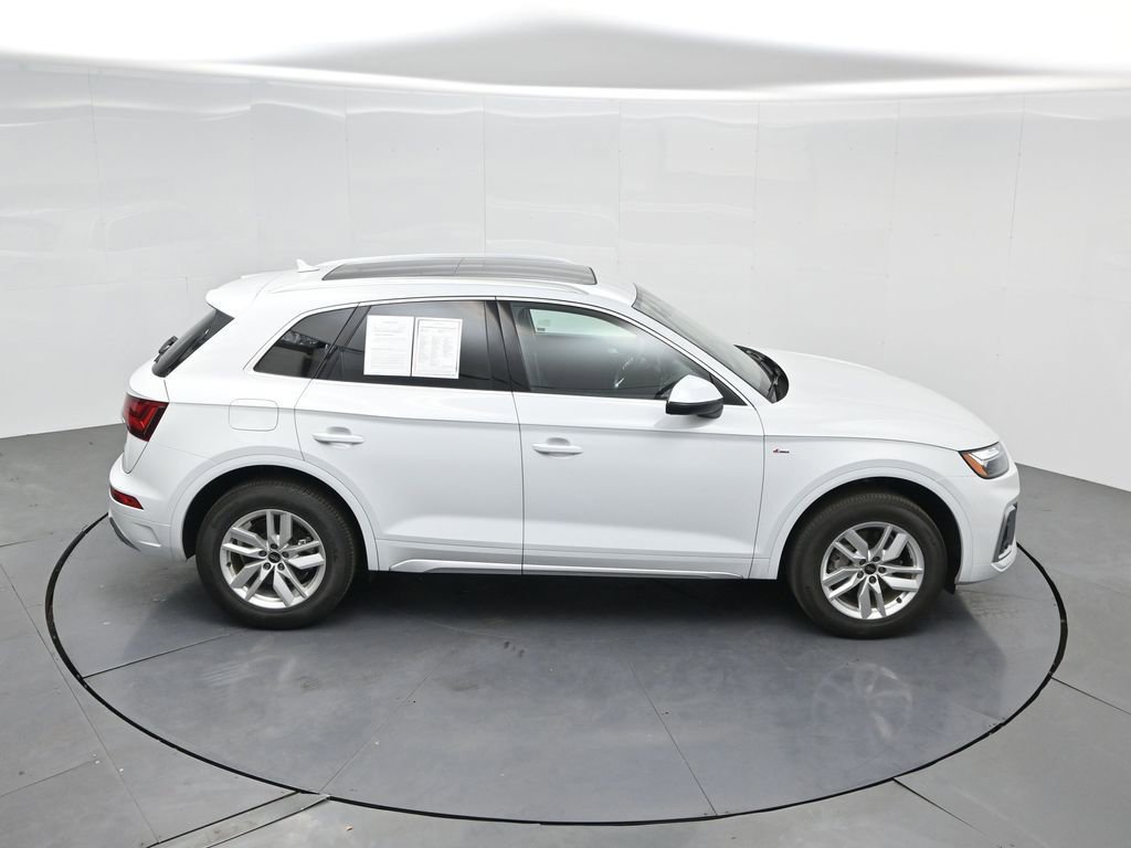 Used 2023 Audi Q5 2.0T Premium w/ Convenience Package AWD/4WD image 52
