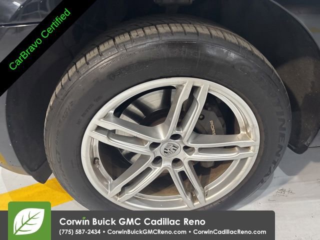 Used 2021 Porsche Macan AWD/4WD image 37