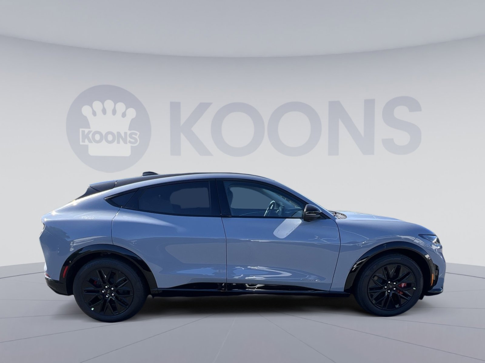 New 2025 Ford Mustang Mach-E Premium w/ Sport Appearance Package AWD/4WD image 8