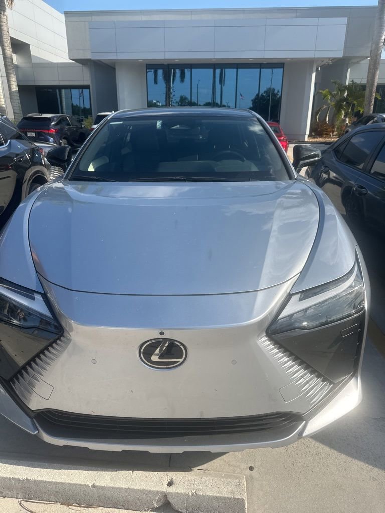 Certified 2024 Lexus RZ 300e Premium w/ Accessory Package (Z1) FWD image 9