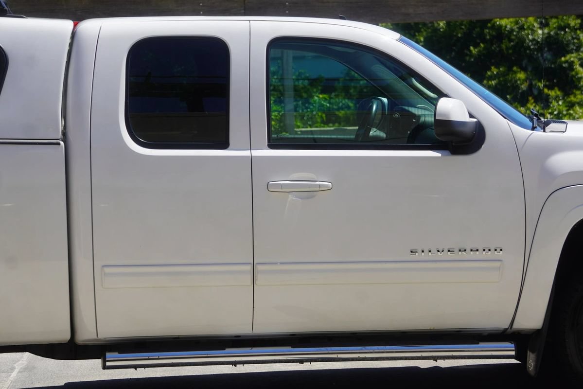 Used 2013 Chevrolet Silverado 1500 LT w/ All-Star Edition AWD/4WD image 27
