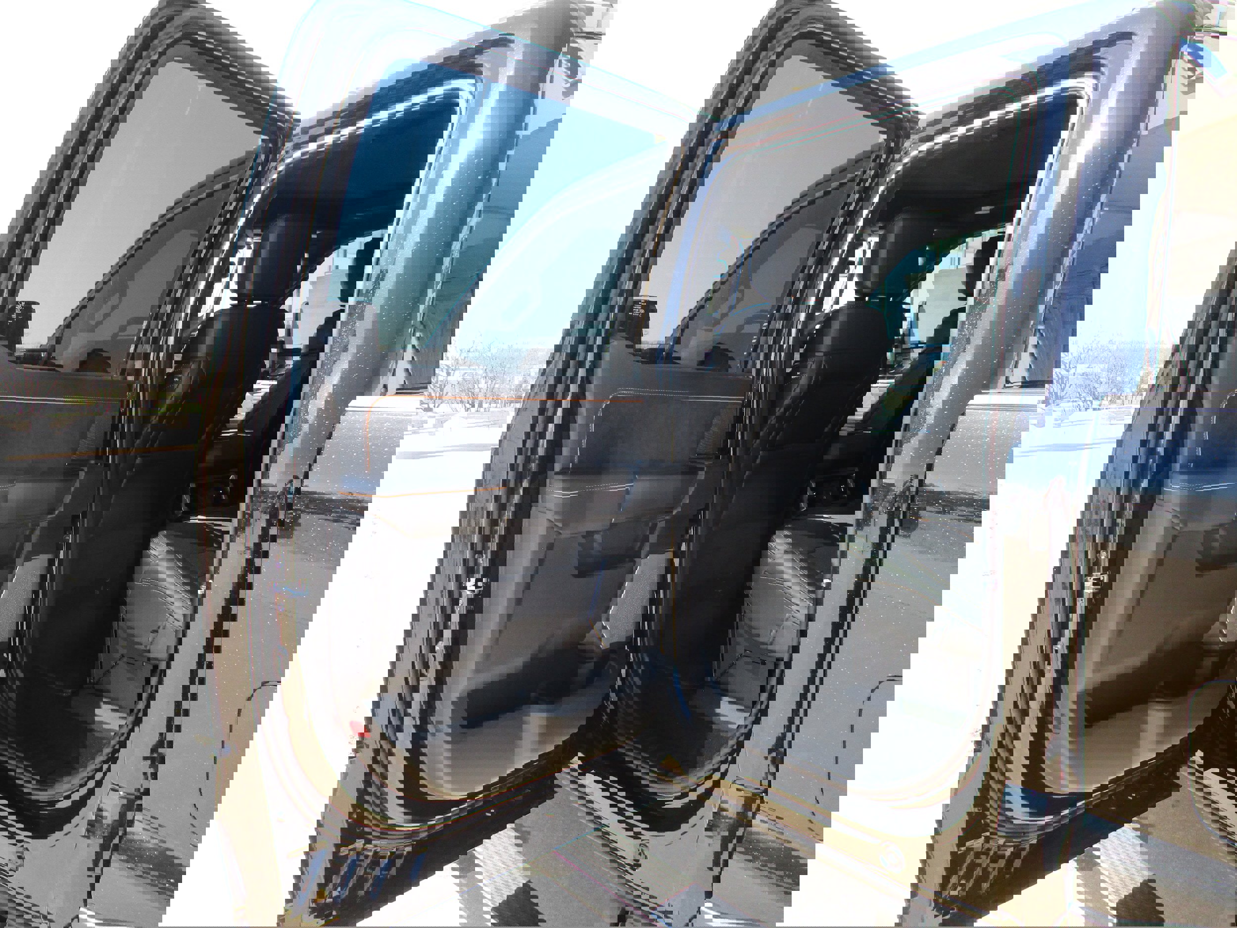 New 2024 Ford F250 Platinum w/ FX4 Off-Road Package image 13