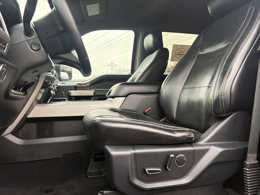 Used 2019 Ford F250 Lariat w/ Lariat Ultimate Package image 23