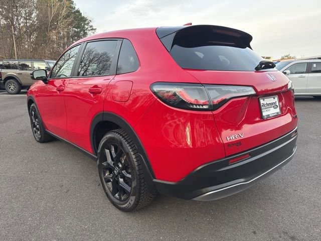 Used 2024 Honda HR-V Sport image 3