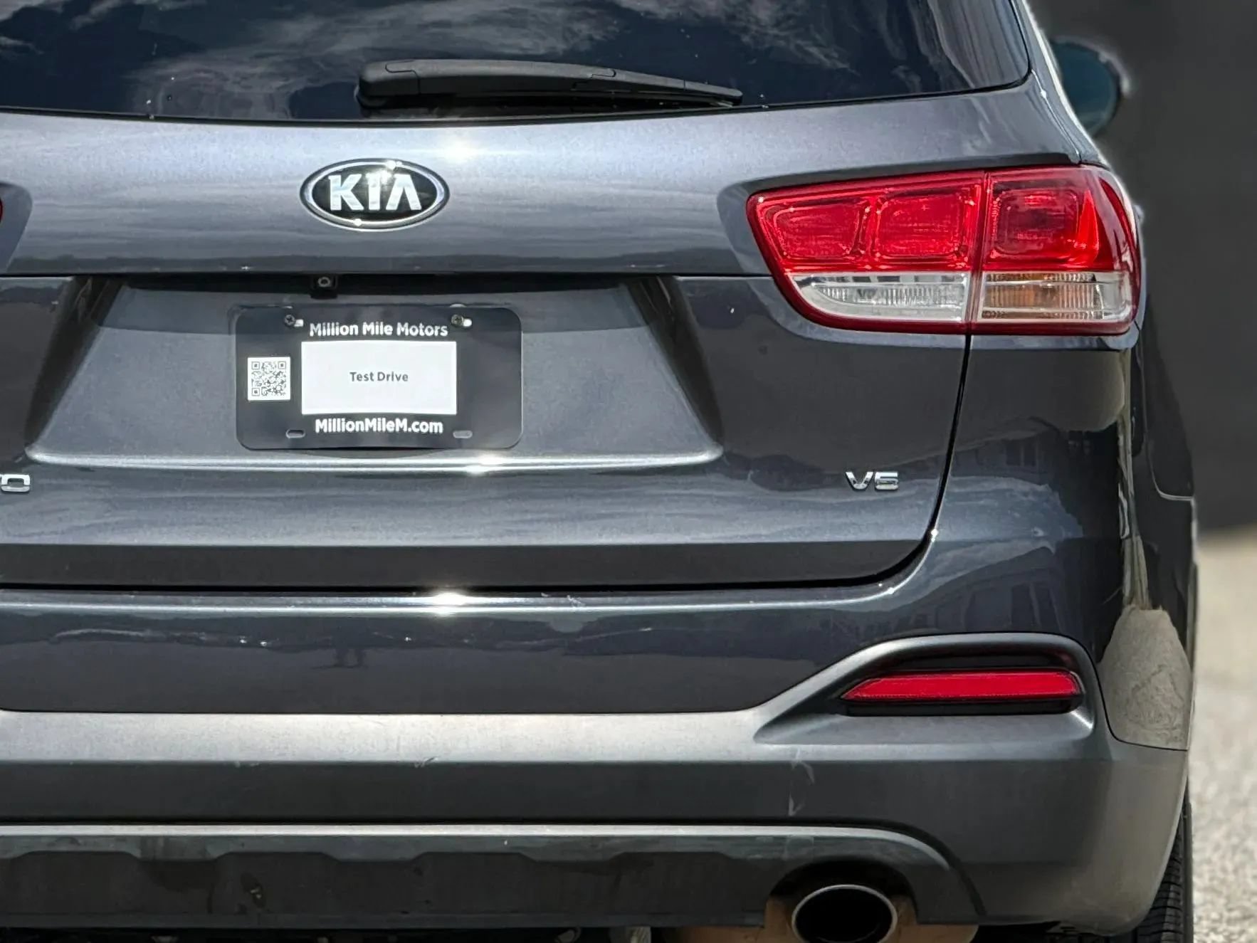 Used 2017 Kia Sorento AWD image 14