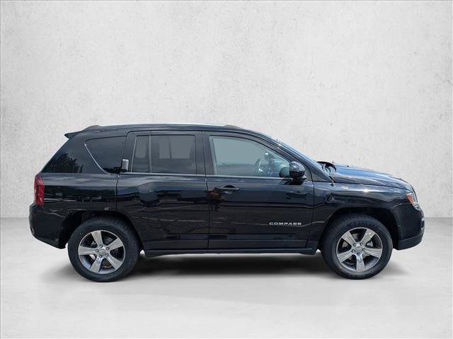 Used 2016 Jeep Compass High Altitude AWD/4WD image 4