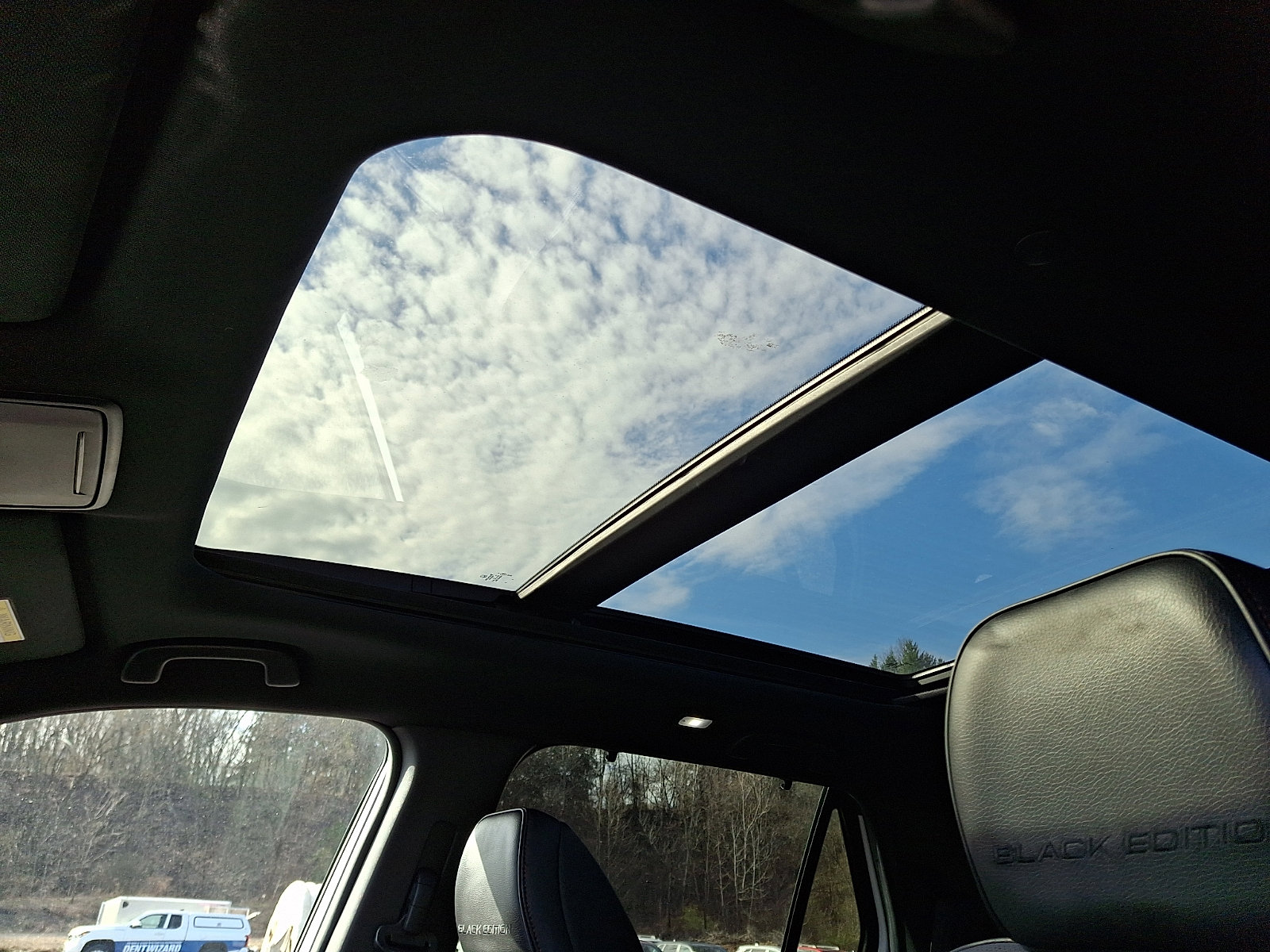 Used 2025 Honda Pilot Black Edition image 14