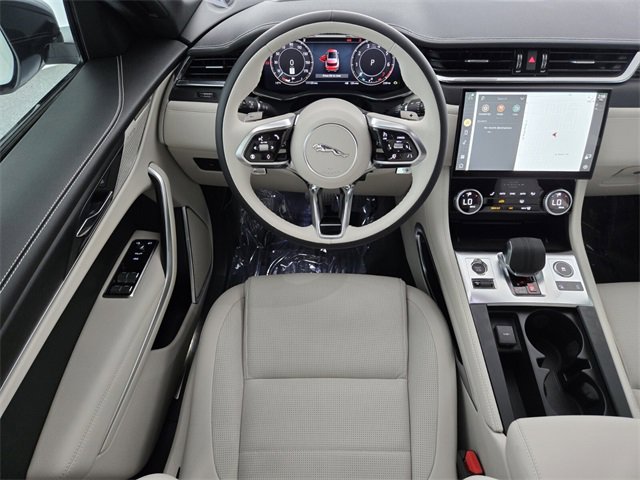 New 2026 Jaguar F-PACE R-Dynamic S image 13