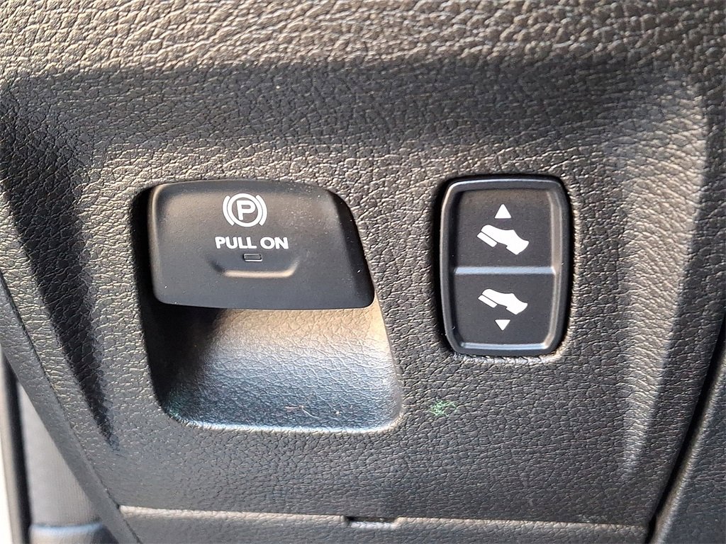 Used 2022 RAM 1500 Laramie image 24