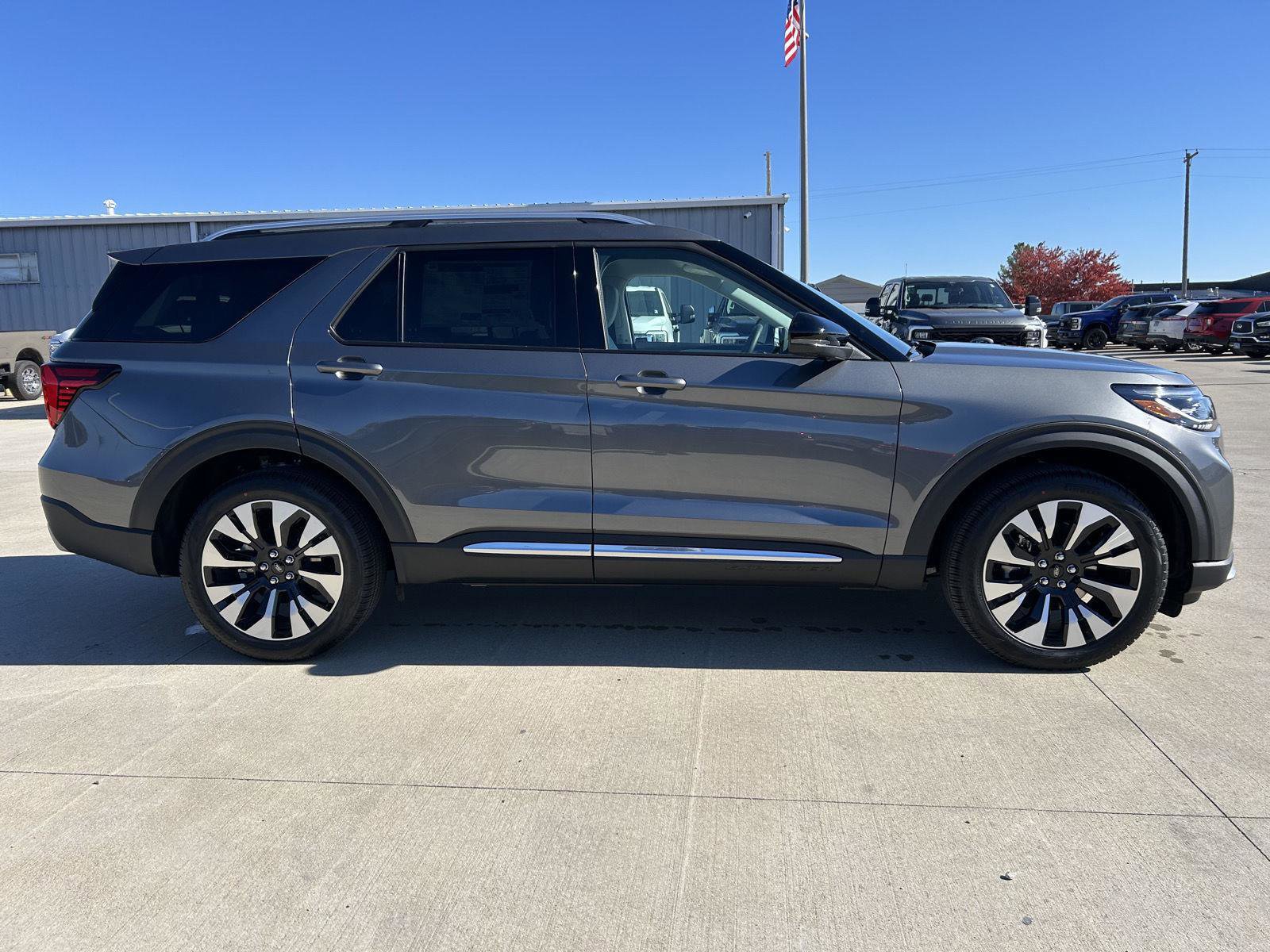 New 2026 Ford Explorer Platinum w/ LUX Leather Package image 49