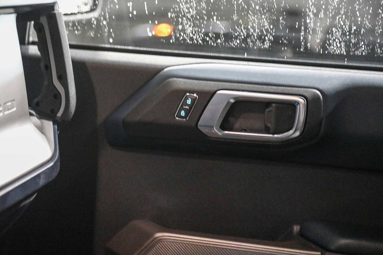 Used 2022 Ford Bronco Outer Banks image 21