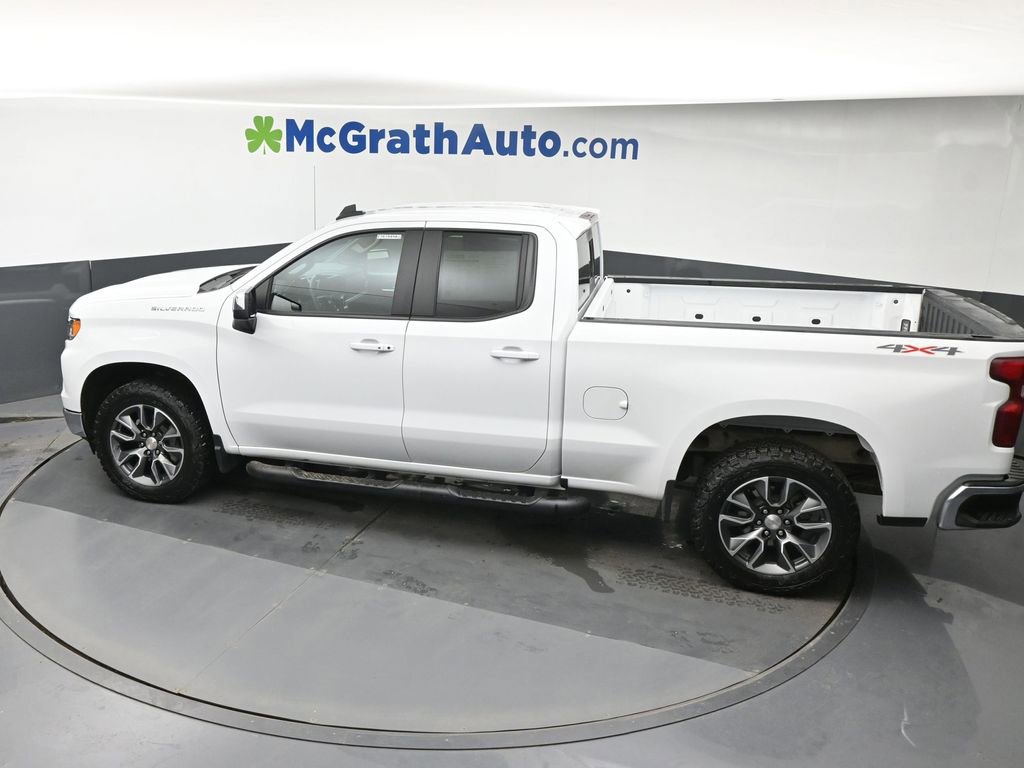 Used 2025 Chevrolet Silverado 1500 LT w/ Leather Package AWD/4WD image 20