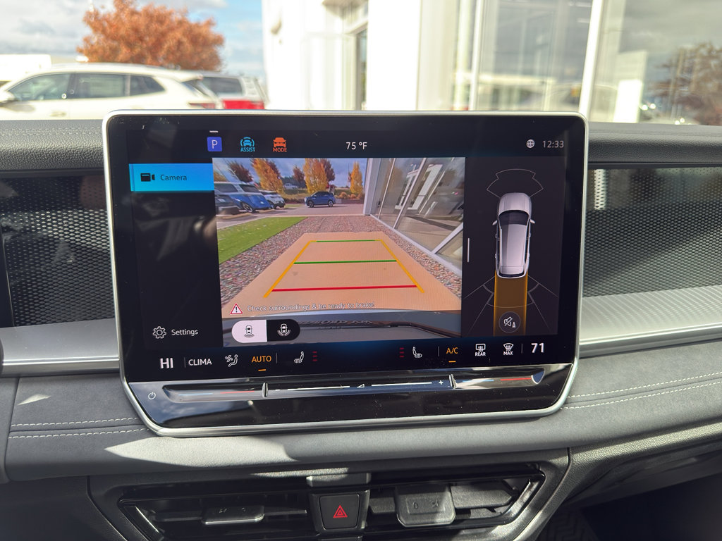 New 2026 Volkswagen Tiguan SE image 11