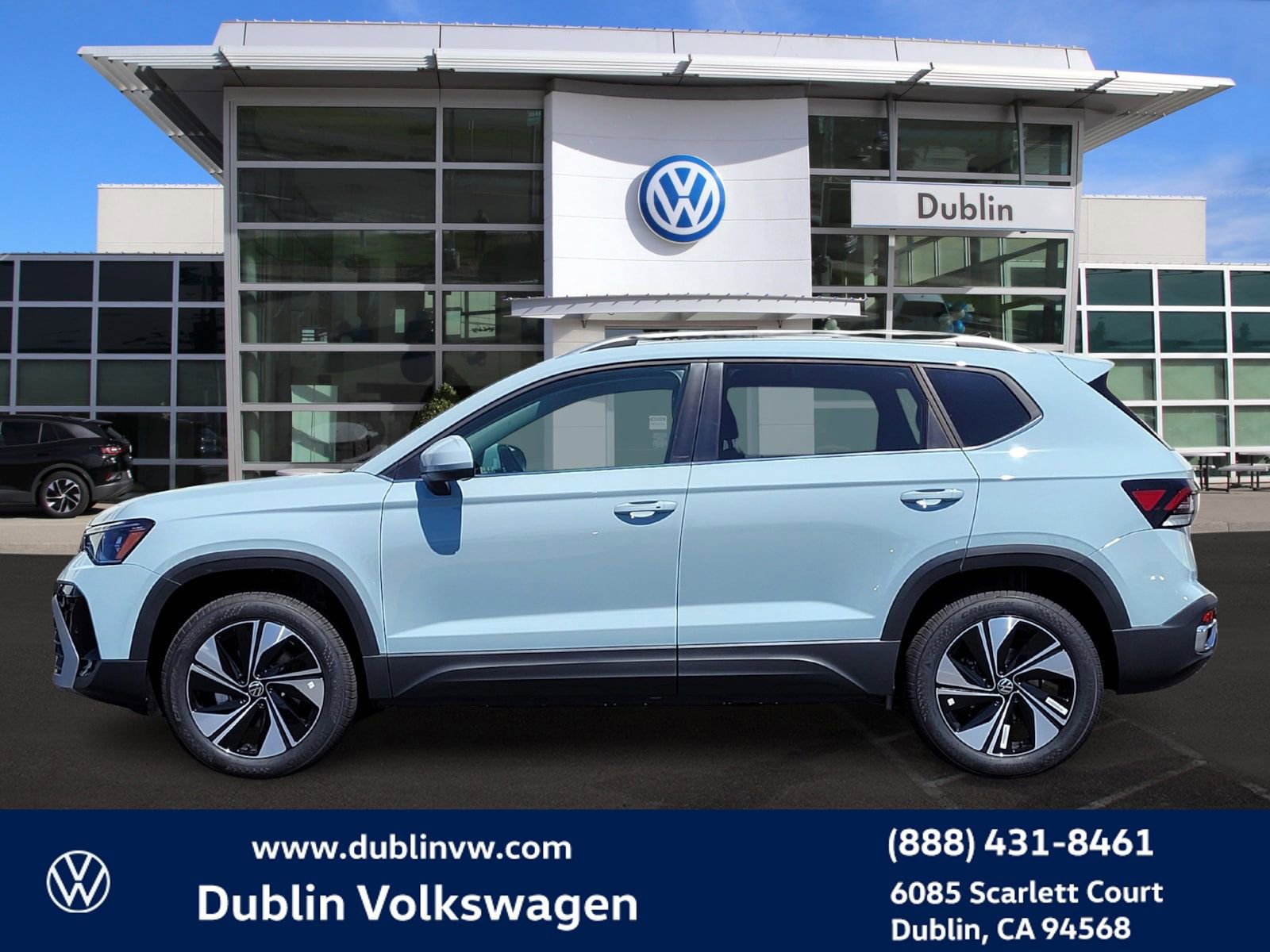 New 2025 Volkswagen Taos SE image 7