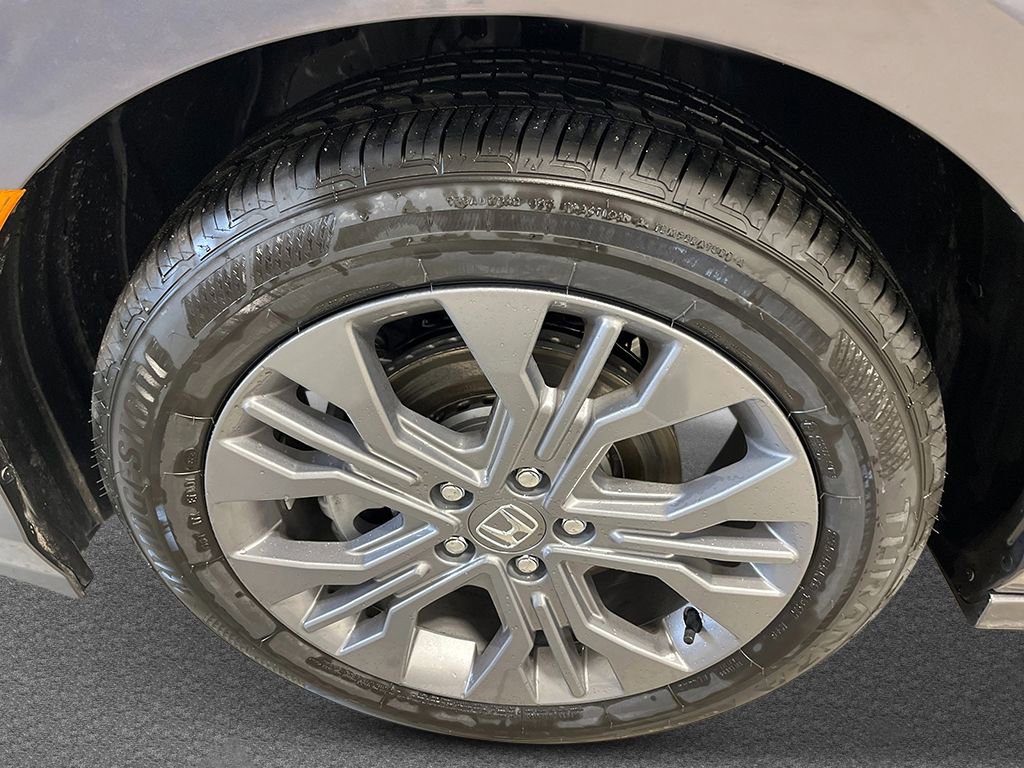 New 2026 Honda Odyssey Touring image 11