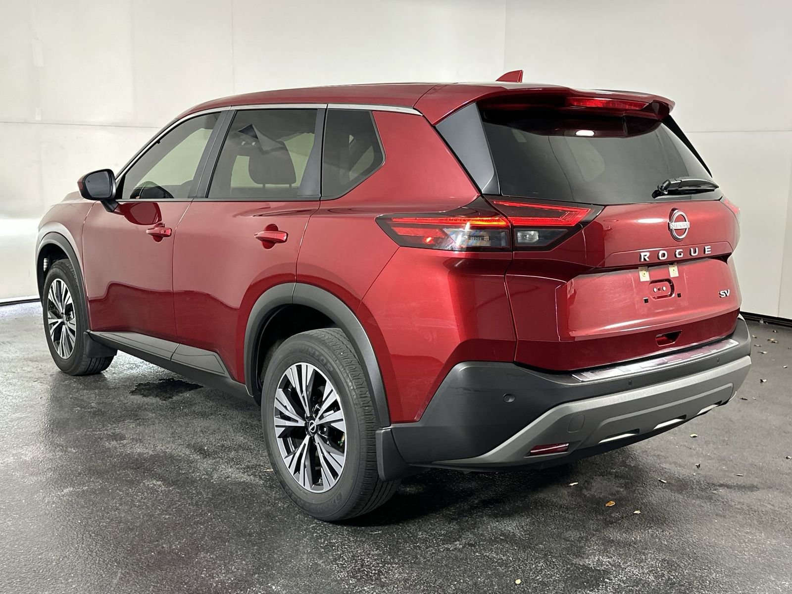 Certified 2023 Nissan Rogue SV image 9